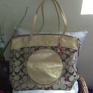 Cute coach tote make me an offer